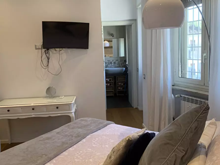 Immagine 27 di Appartamento in vendita  in Viale di Trastevere a Roma