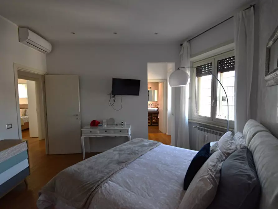 Immagine 31 di Appartamento in vendita  in Viale di Trastevere a Roma