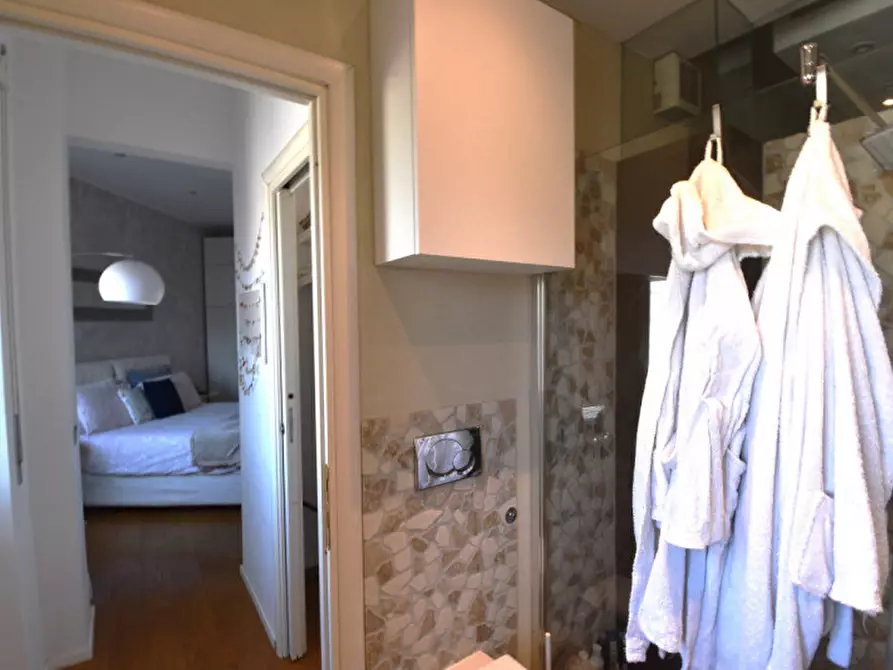 Immagine 39 di Appartamento in vendita  in Viale di Trastevere a Roma