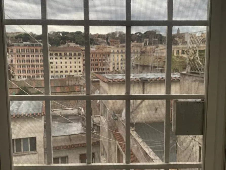 Immagine 42 di Appartamento in vendita  in Viale di Trastevere a Roma