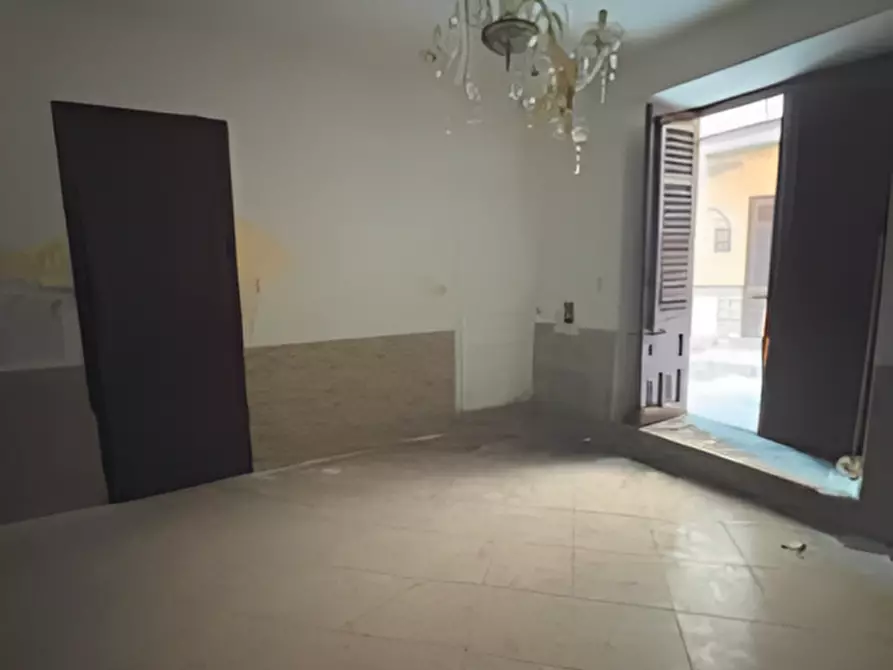 Immagine 3 di Palazzo in vendita  in Via Firenze, 29 a Carini