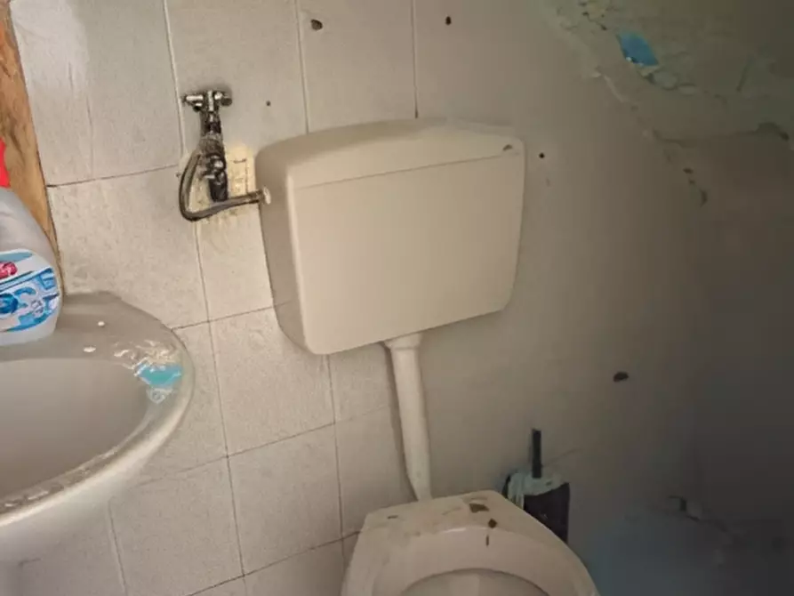 Immagine 6 di Palazzo in vendita  in Via Firenze, 29 a Carini