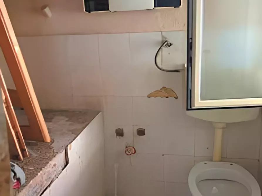 Immagine 10 di Palazzo in vendita  in Via Firenze, 29 a Carini