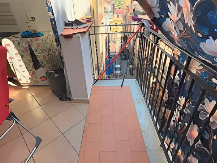 Immagine 12 di Palazzo in vendita  in Via Firenze, 29 a Carini