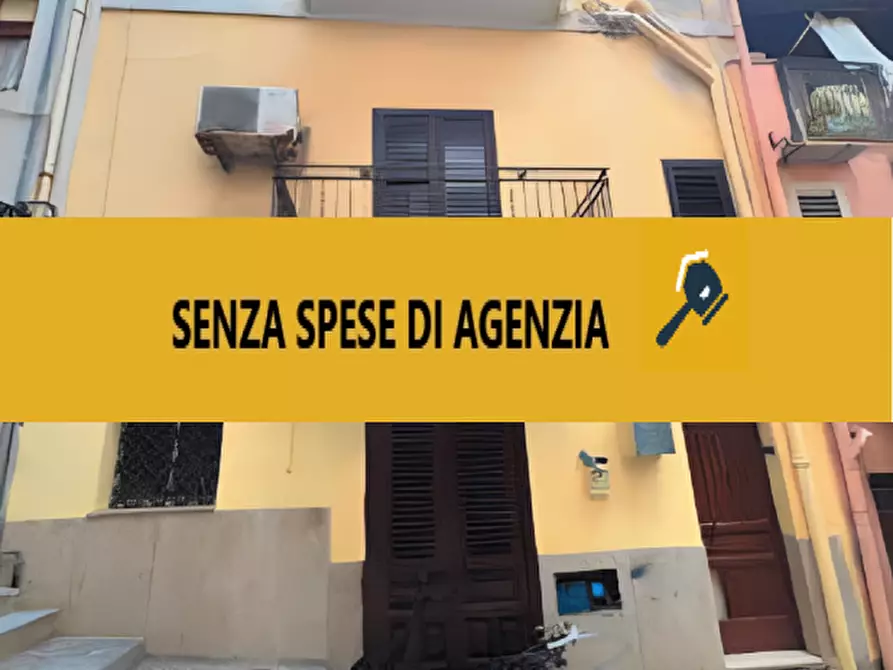 Immagine 16 di Palazzo in vendita  in Via Firenze, 29 a Carini