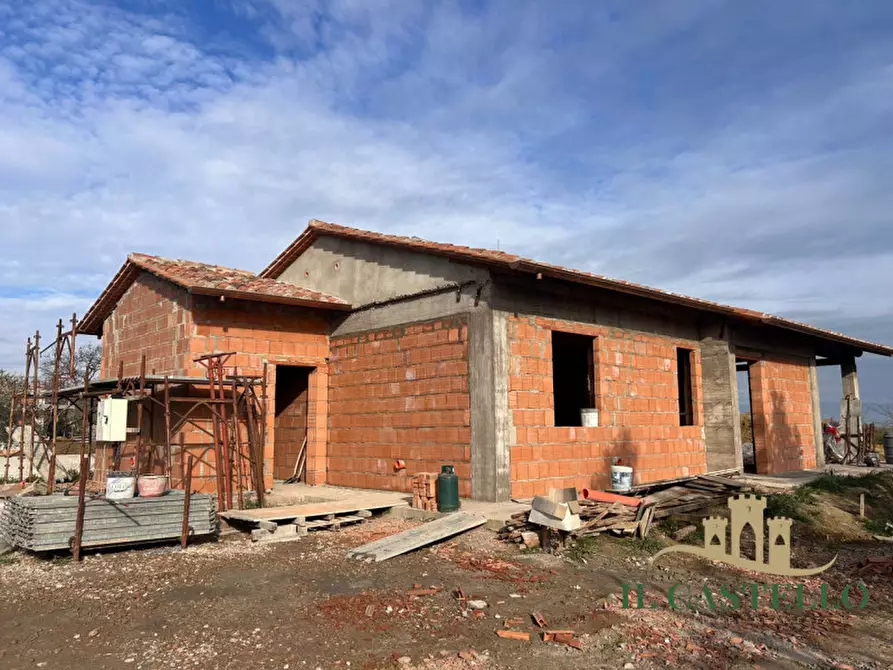 Immagine 7 di Villa in vendita  in Località Carraia a Castiglione Del Lago