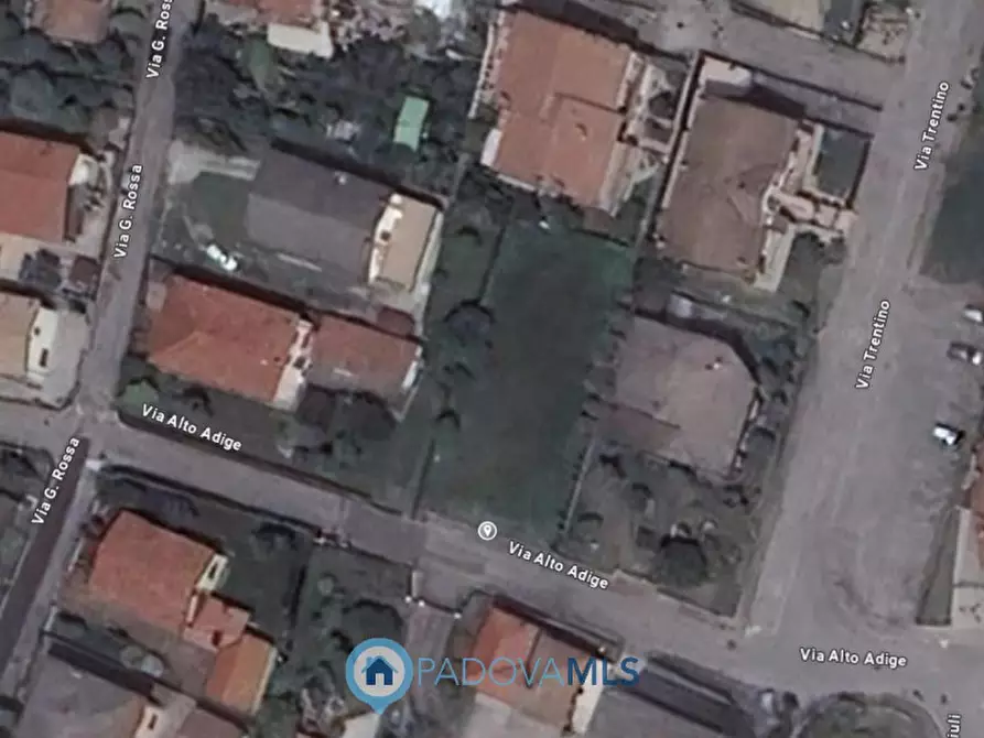 Immagine 1 di Terreno in vendita  in Via Alto Adige a Camponogara