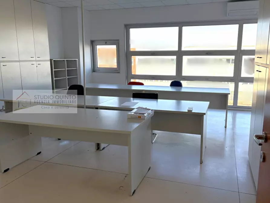 Immagine 1 di Ufficio in affitto  a Quinto Di Treviso