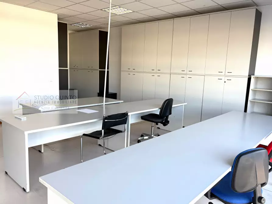 Immagine 3 di Ufficio in affitto  a Quinto Di Treviso