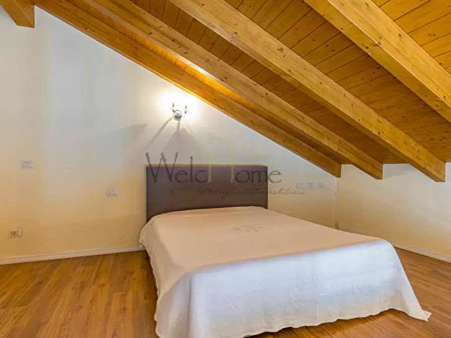 Immagine 12 di Appartamento in affitto  in Piazza Roma a Albavilla