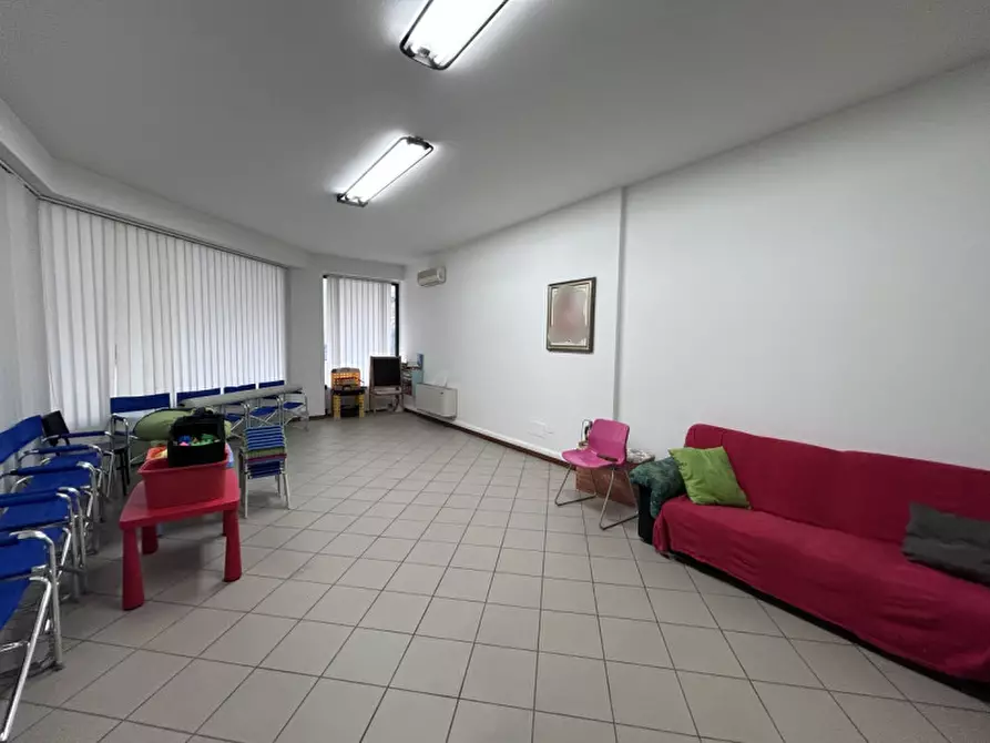 Immagine 13 di Ufficio in vendita  in VIA PEDAGNI 8 a Veggiano