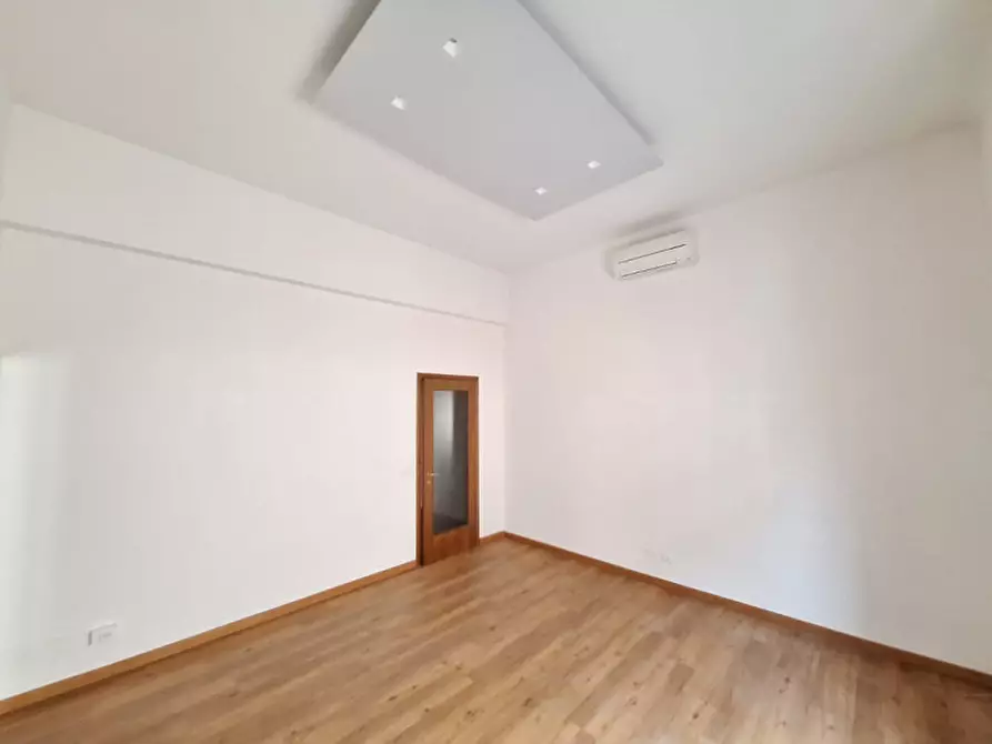 Immagine 5 di Ufficio in vendita  in Corso del Popolo a Rovigo