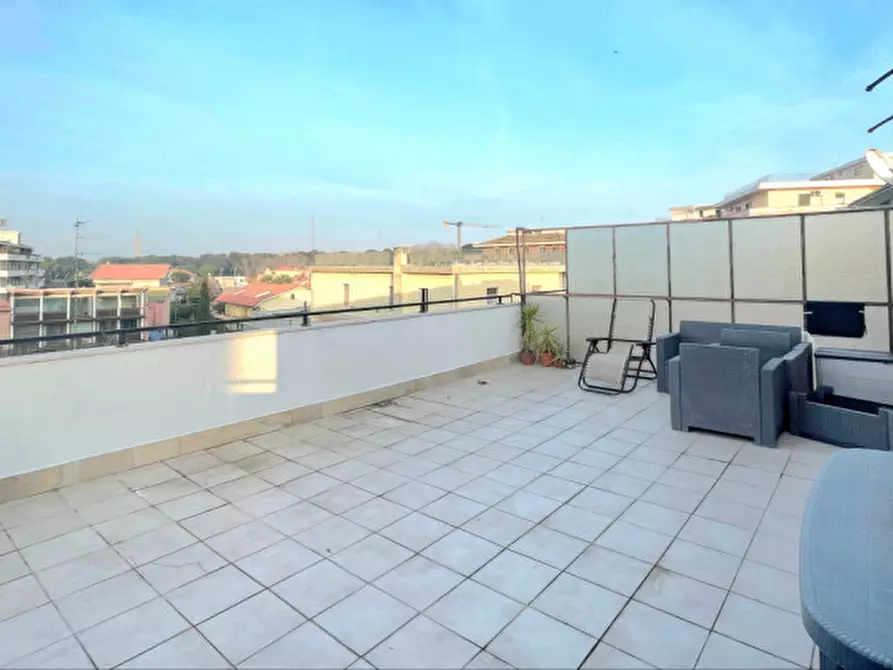 Immagine 4 di Attico in vendita  in Via Luigi Marchetti a Pescara