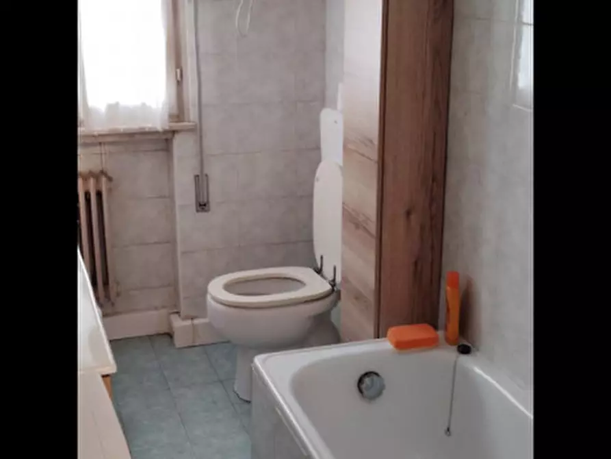 Immagine 8 di Appartamento in affitto  in via Berti a Padova