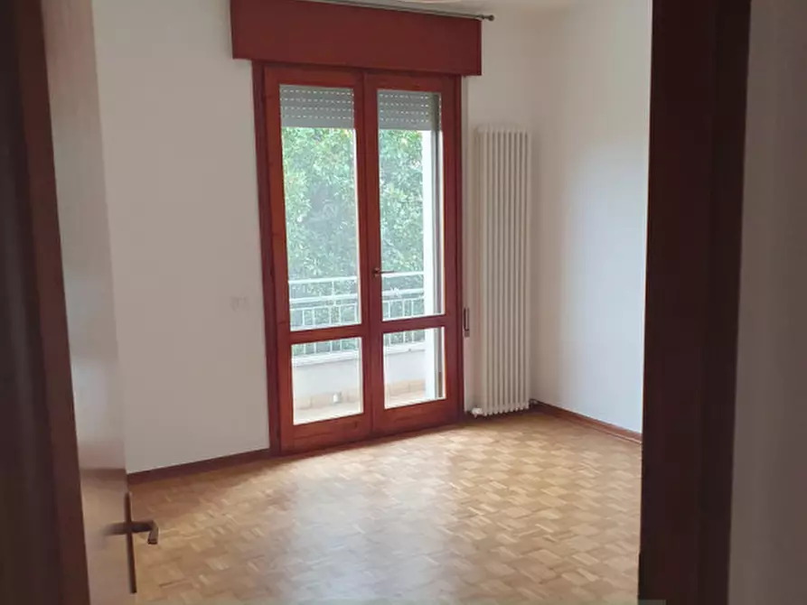 Immagine 20 di Villa in affitto  in Via degli Alpini a Camisano Vicentino