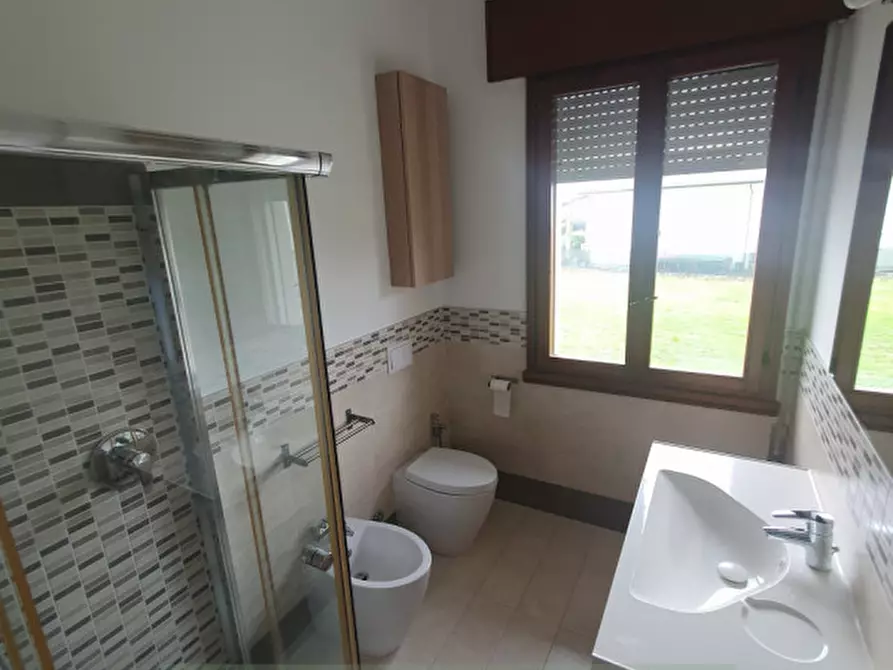 Immagine 21 di Villa in affitto  in Via degli Alpini a Camisano Vicentino