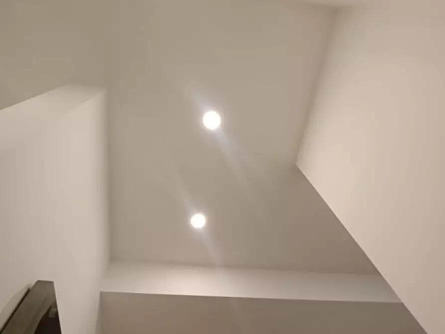 Immagine 32 di Appartamento in vendita  in VIA L 20 N 12 a Misilmeri