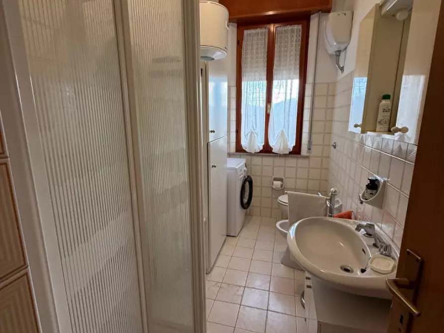 Immagine 11 di Appartamento in vendita  in Lungomare Leonardo da Vinci 48 a Senigallia