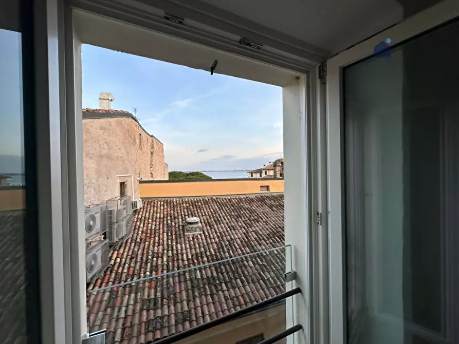 Immagine 3 di Appartamento in vendita  in Vicolo dell'interdetto a Desenzano Del Garda