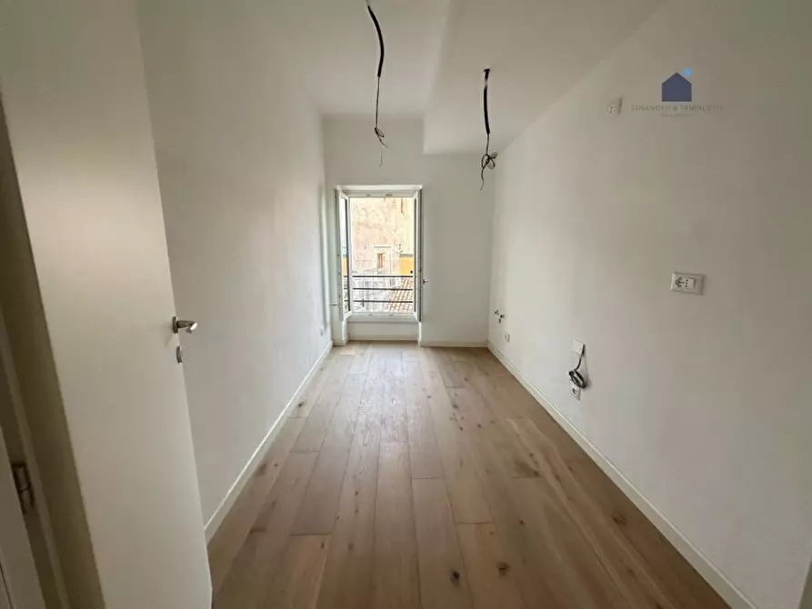 Immagine 7 di Appartamento in vendita  in Vicolo dell'interdetto a Desenzano Del Garda