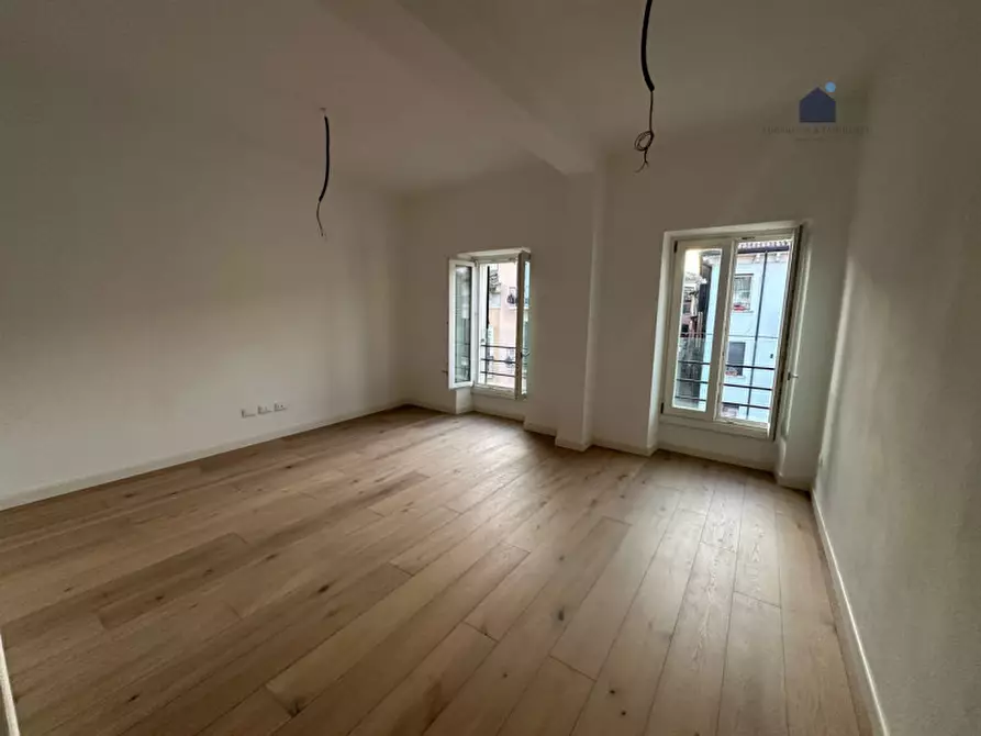 Immagine 9 di Appartamento in vendita  in Vicolo dell'interdetto a Desenzano Del Garda