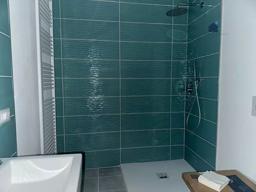 Immagine 20 di Appartamento in vendita  in Vicolo dell'interdetto a Desenzano Del Garda