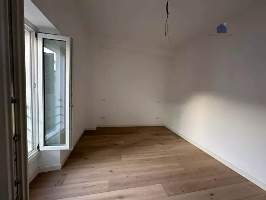 Immagine 36 di Appartamento in vendita  in Vicolo dell'interdetto a Desenzano Del Garda