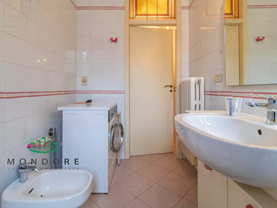 Immagine 20 di Appartamento in vendita  in viale trento a Rimini