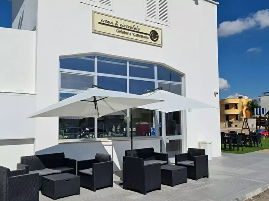 Immagine 5 di Attività commerciale in vendita  in Via Olimpia a Matino