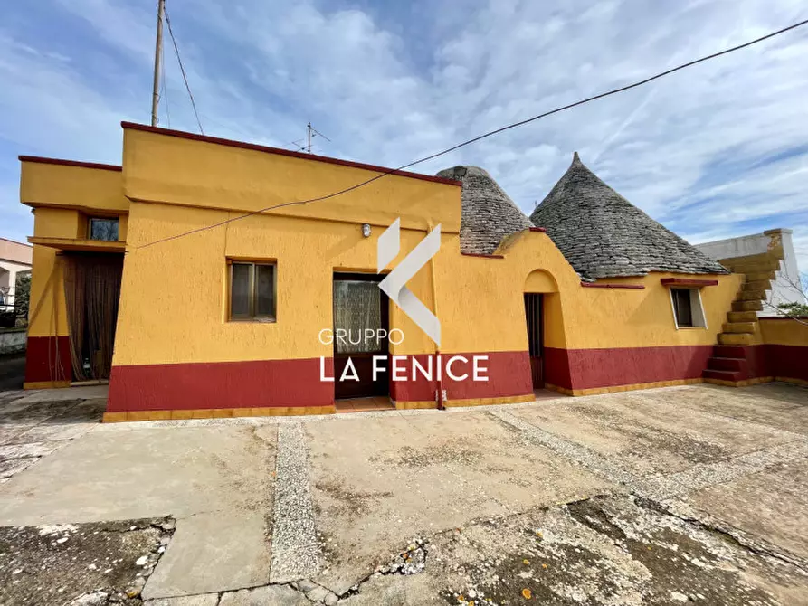 Immagine 5 di Rustico / casale in vendita  in via alberobello 123 zona C a Martina Franca