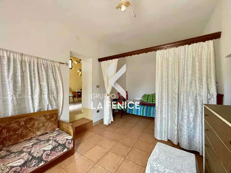 Immagine 36 di Rustico / casale in vendita  in via alberobello 123 zona C a Martina Franca