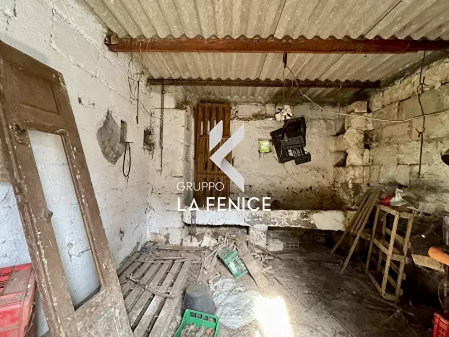 Immagine 45 di Rustico / casale in vendita  in via alberobello 123 zona C a Martina Franca