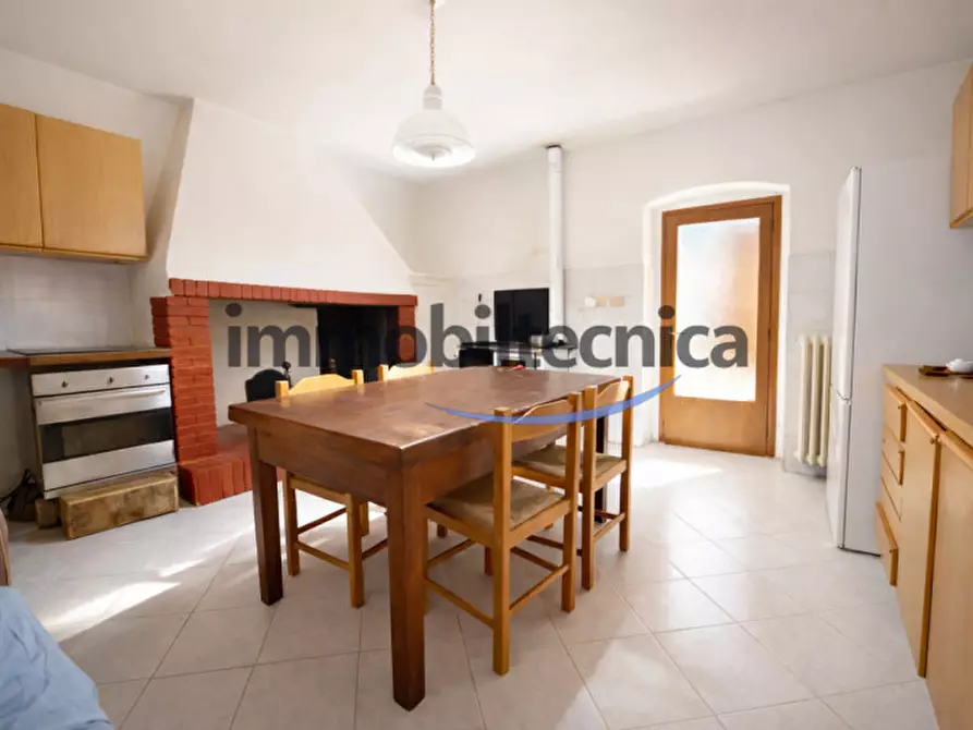 Immagine 1 di Casa indipendente in vendita  in Setteponti a Arezzo