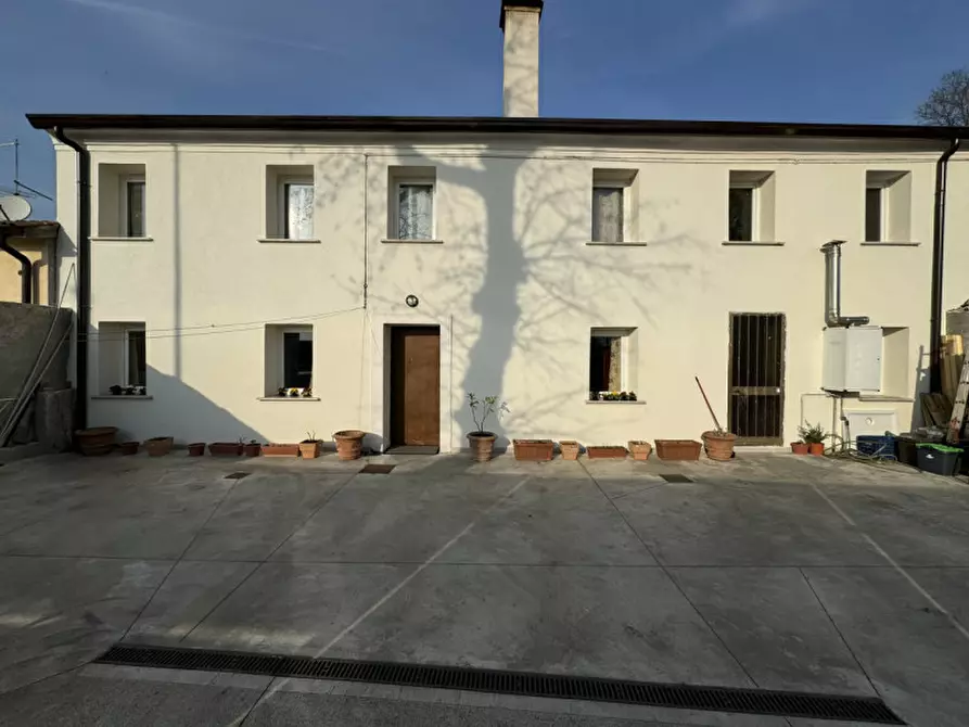 Immagine 14 di Villetta a schiera in vendita  in Via Riviera a Baone