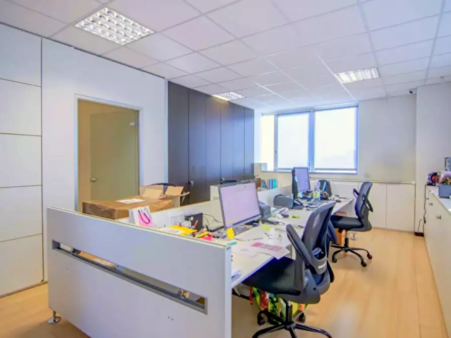 Immagine 6 di Ufficio in vendita  in VIA BELGIO a Padova