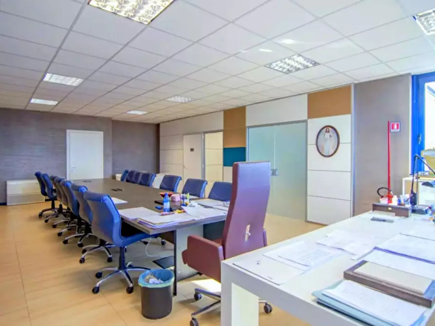 Immagine 9 di Ufficio in vendita  in VIA BELGIO a Padova