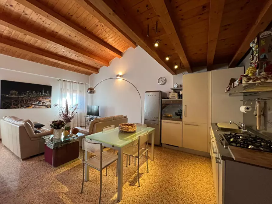 Immagine 4 di Appartamento in vendita  in Via Pescheria Vecchia a Este