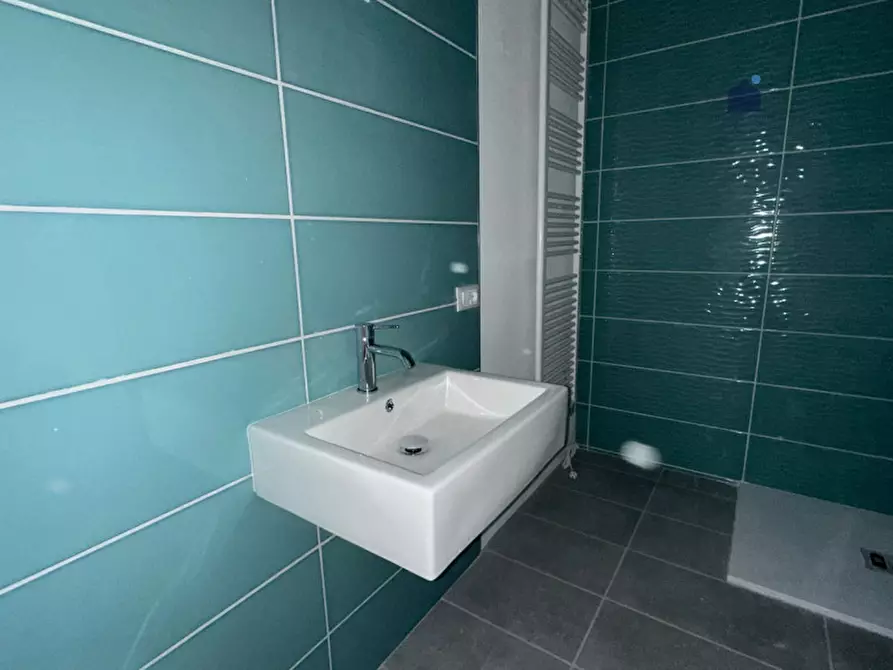 Immagine 19 di Appartamento in vendita  in Vicolo dell'Interdetto a Desenzano Del Garda