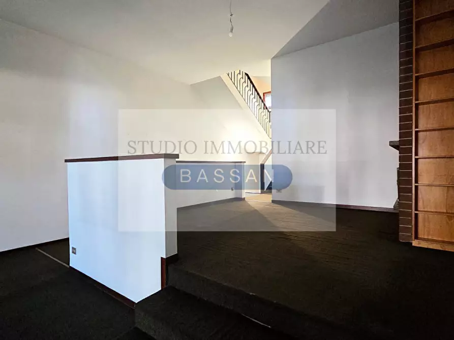 Immagine 9 di Villetta a schiera in vendita  in Via Achille Grandi 2 a Gallarate