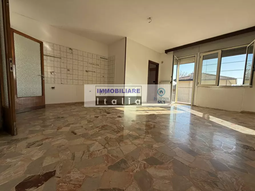 Immagine 4 di Appartamento in vendita  in Via Antonio Salandra a Padova