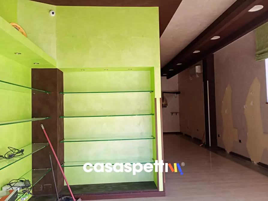 Immagine 5 di Negozio in affitto  in Via Dottor D. Di Lucia, 4 a Albanella