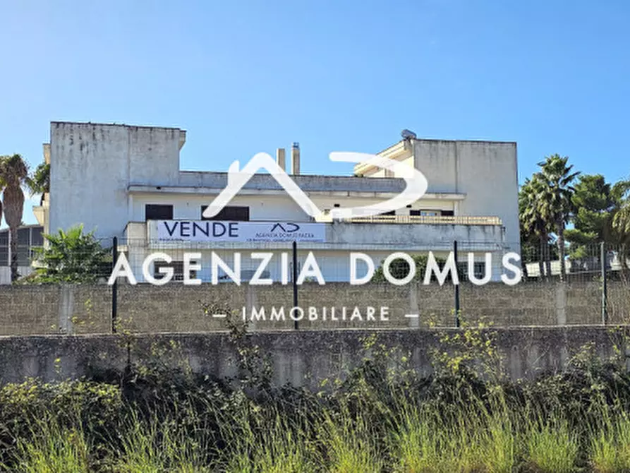 Immagine 17 di Laboratorio in vendita  in Via Thomas Edison 32 a Taviano