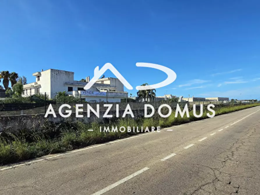 Immagine 19 di Laboratorio in vendita  in Via Thomas Edison 32 a Taviano