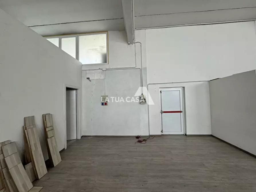 Immagine 7 di Capannone industriale in vendita  in Zona Artigianale Foroni a Valeggio Sul Mincio