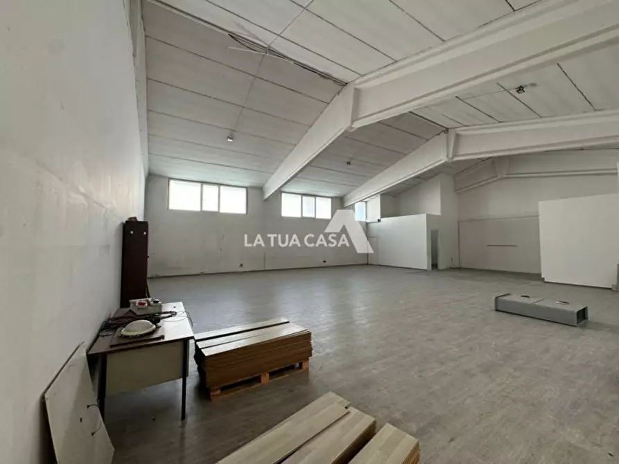 Immagine 8 di Capannone industriale in vendita  in Zona Artigianale Foroni a Valeggio Sul Mincio