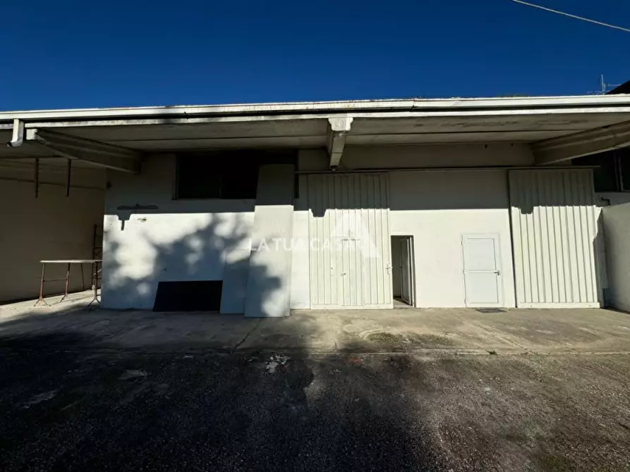 Immagine 14 di Capannone industriale in vendita  in Zona Artigianale Foroni a Valeggio Sul Mincio