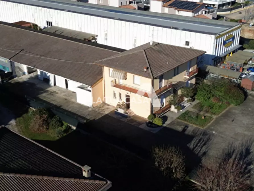 Immagine 19 di Capannone industriale in vendita  in Zona Artigianale Foroni a Valeggio Sul Mincio