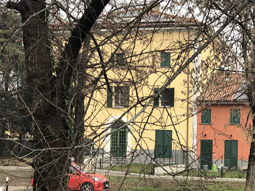 Immagine 17 di Loft/Open space in vendita  in Via Elio Bragaglia a Bologna