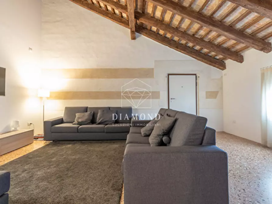 Immagine 15 di Appartamento in affitto  in Via Giuseppe Mazzini Falzè di Trevignano a Trevignano