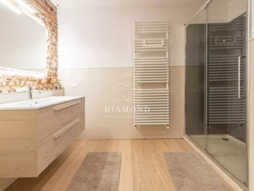 Immagine 24 di Appartamento in affitto  in Via Giuseppe Mazzini Falzè di Trevignano a Trevignano